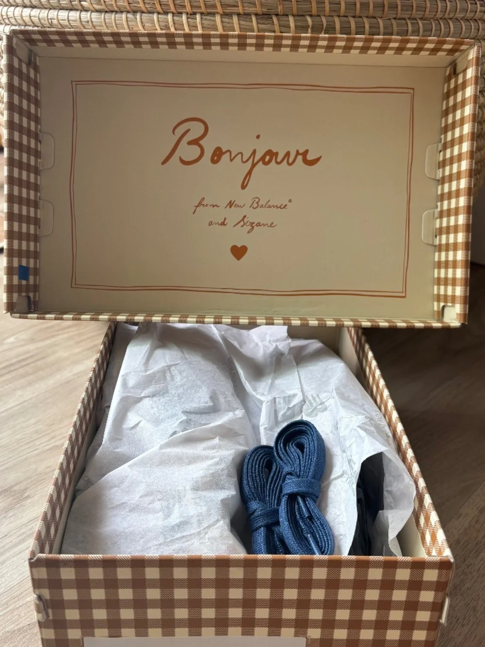 Sezane Sézane X New Balance Ecru / Brown - Size US 7 - Picture 4 of 5